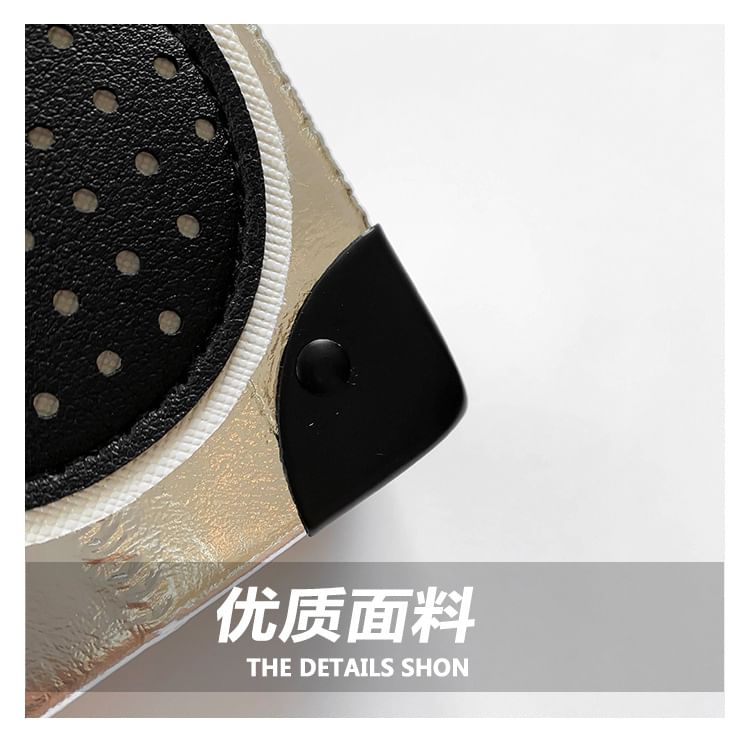 Crossbody Handle Box Top Radio Bag