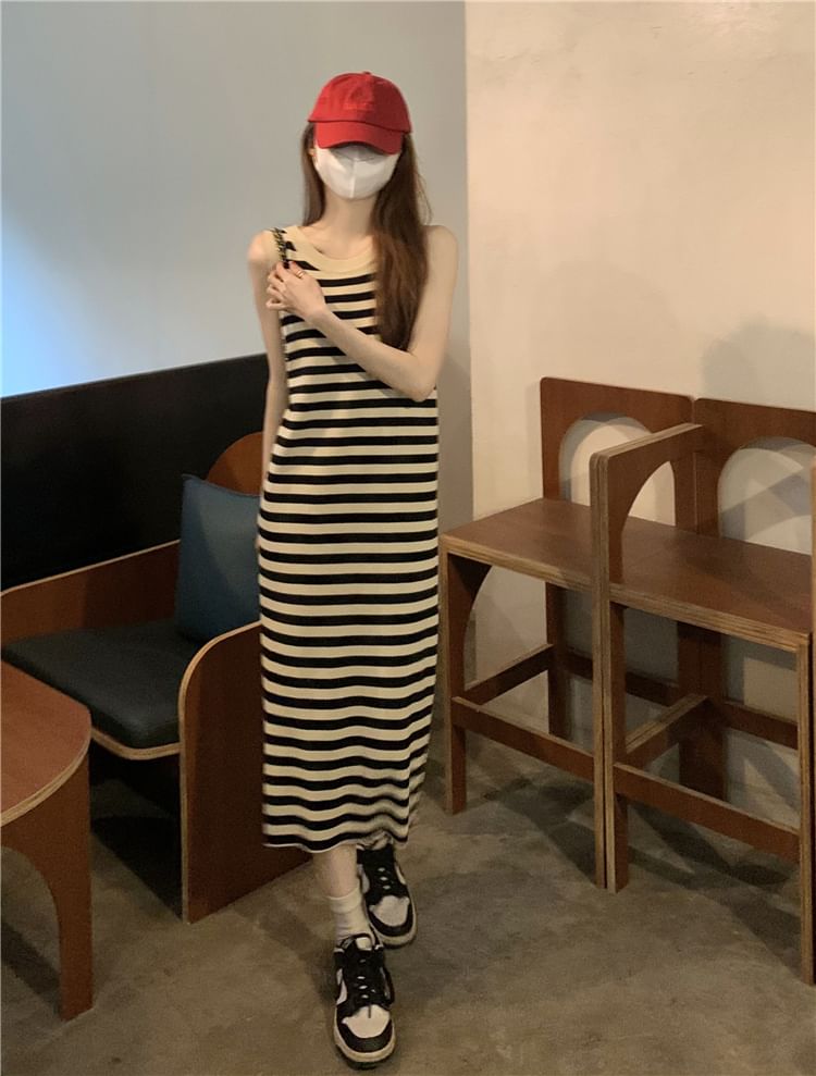 Striped Sleeveless Round Neck Bodycon Long Dress