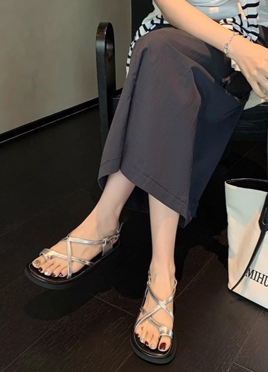 Sandals Platform Loop Toe Cross Criss