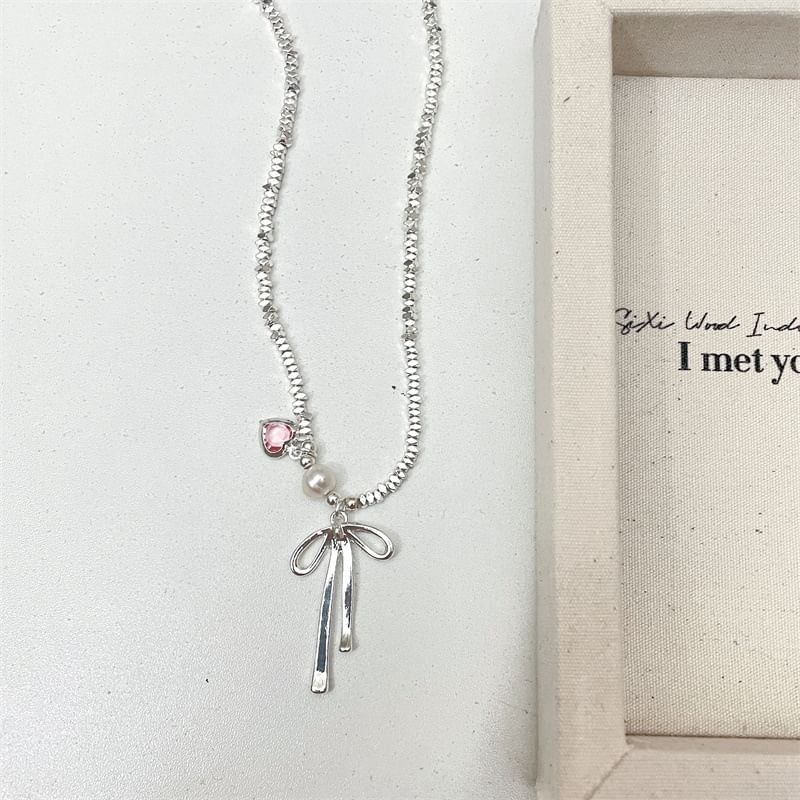 Bow Beaded Necklace