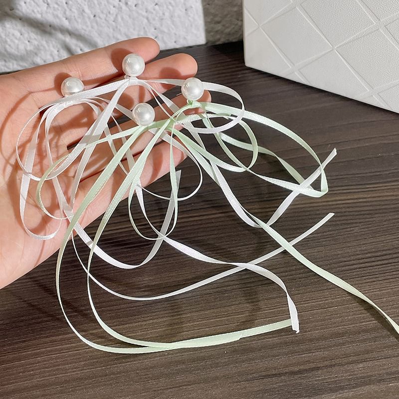 Pearl Bow Earring Faux