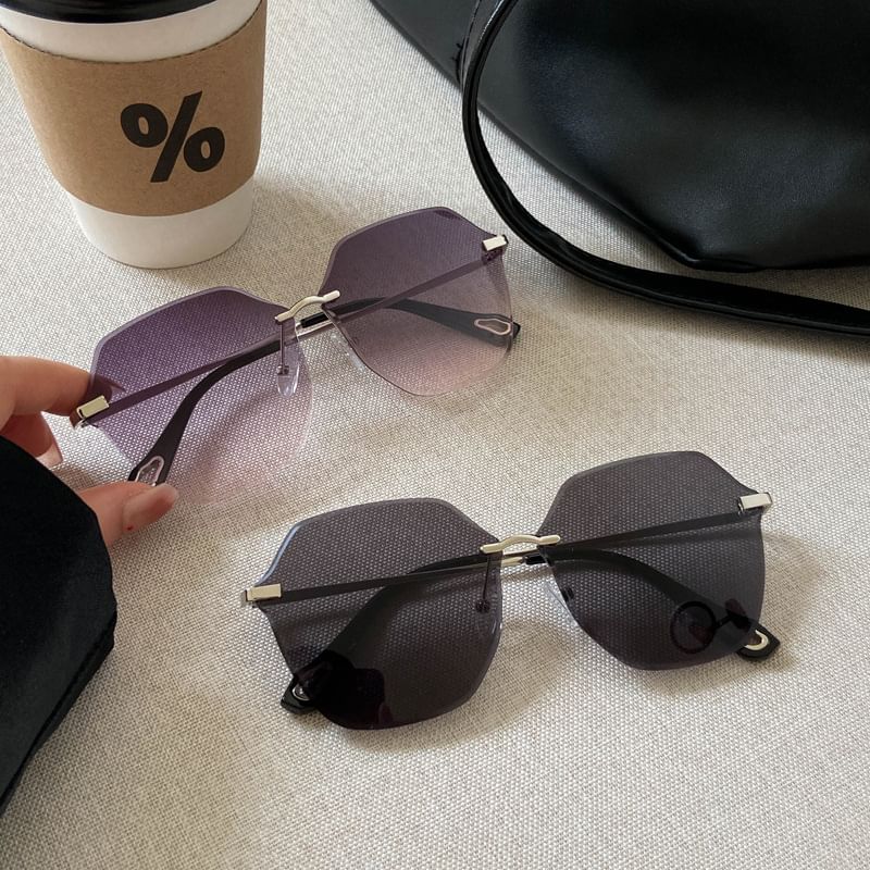 Sunglasses Oversized Frame Geometric