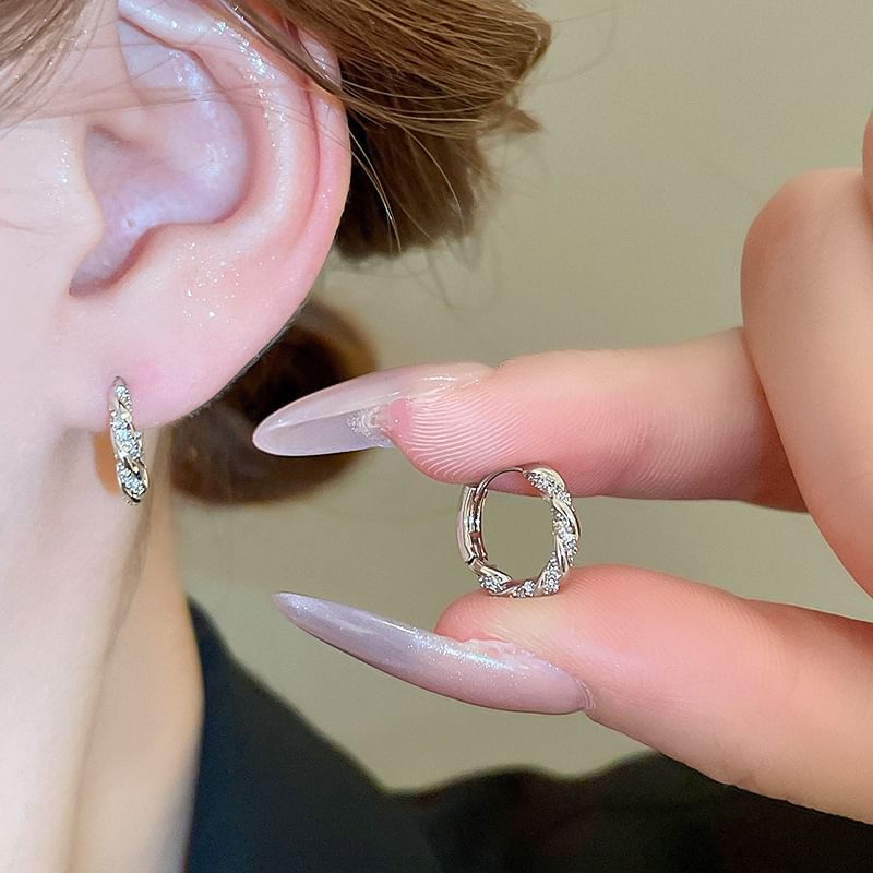 Rhinestone Earring Huggie