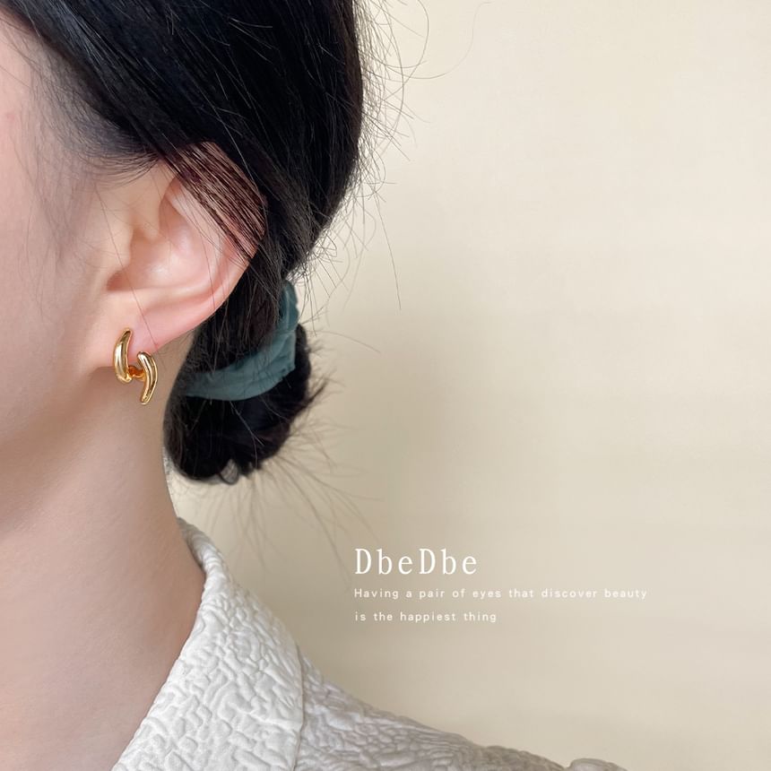 Glossy Clip On Earring