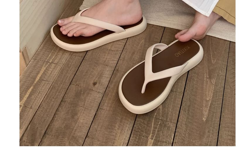 Two Tone Flip-Flops