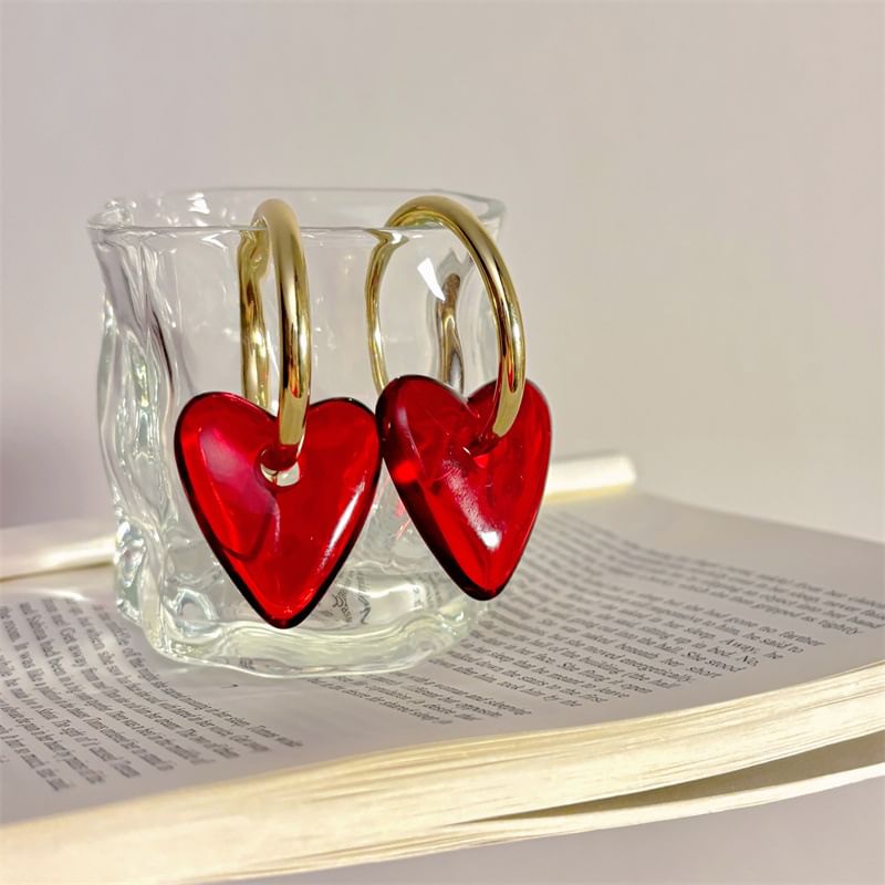 Drop Heart Earring