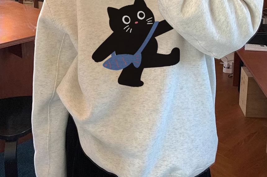 Crew Neck Cat Print Sweatshirt