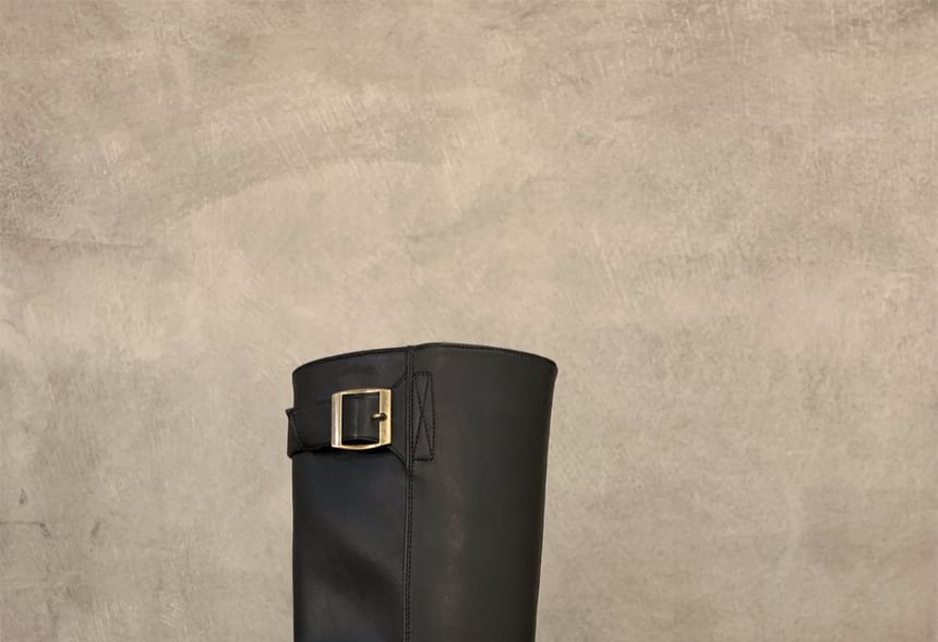 Plain Buckled Mid-Calf Boots