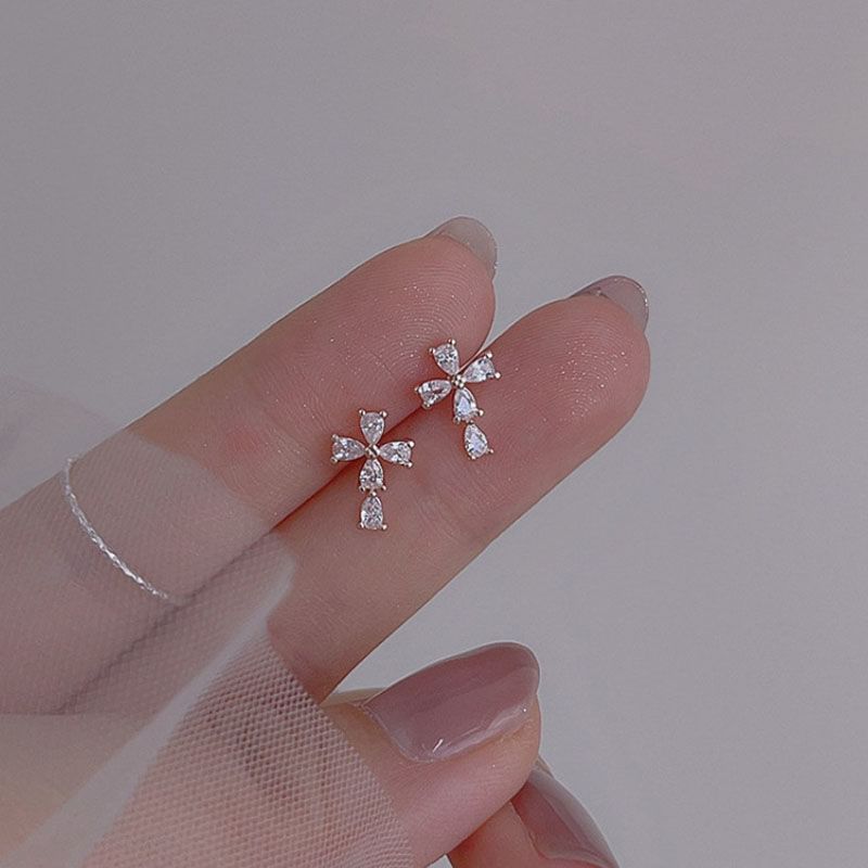 925 Sterling Silver Rhinestone Cross Stud Earring