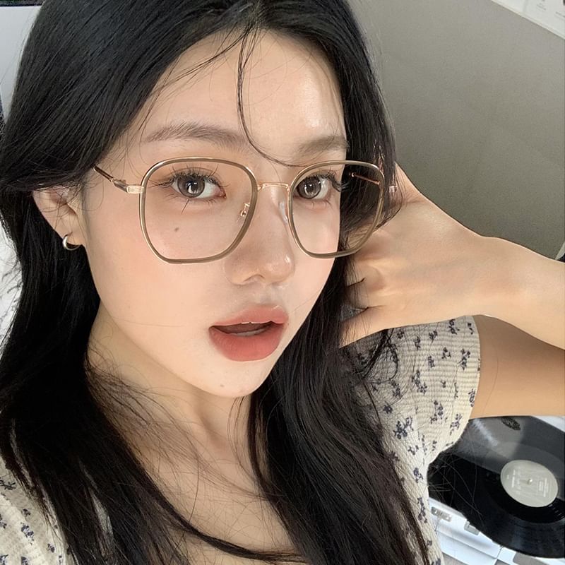 Metal Frame Square Glasses