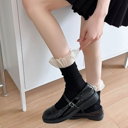 Two Tone Ruffle Socks