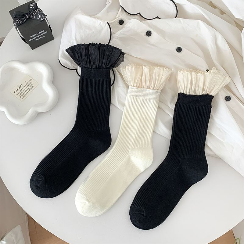 Two Tone Ruffle Socks