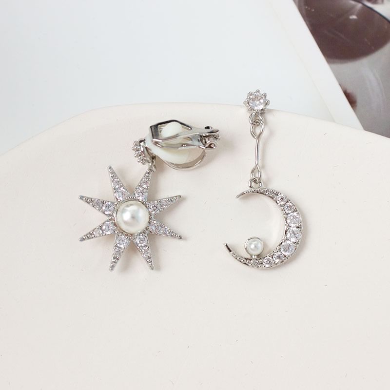 Moon Pearl Dangle Asymmetrical Faux Rhinestone Star Earring Alloy
