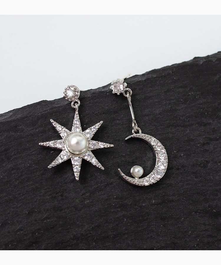 Moon Pearl Dangle Asymmetrical Faux Rhinestone Star Earring Alloy