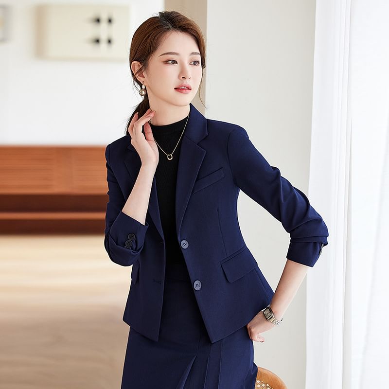 Notched-Lapel Single-Breasted Blazer with Pleated Flare Skirt Set