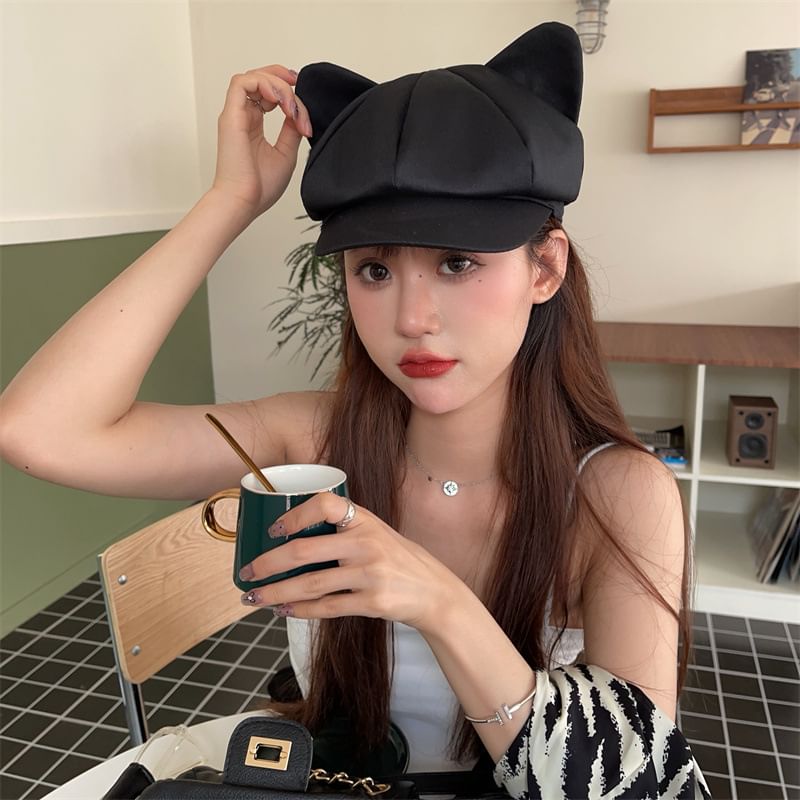 Cat Newsboy Ear Cap