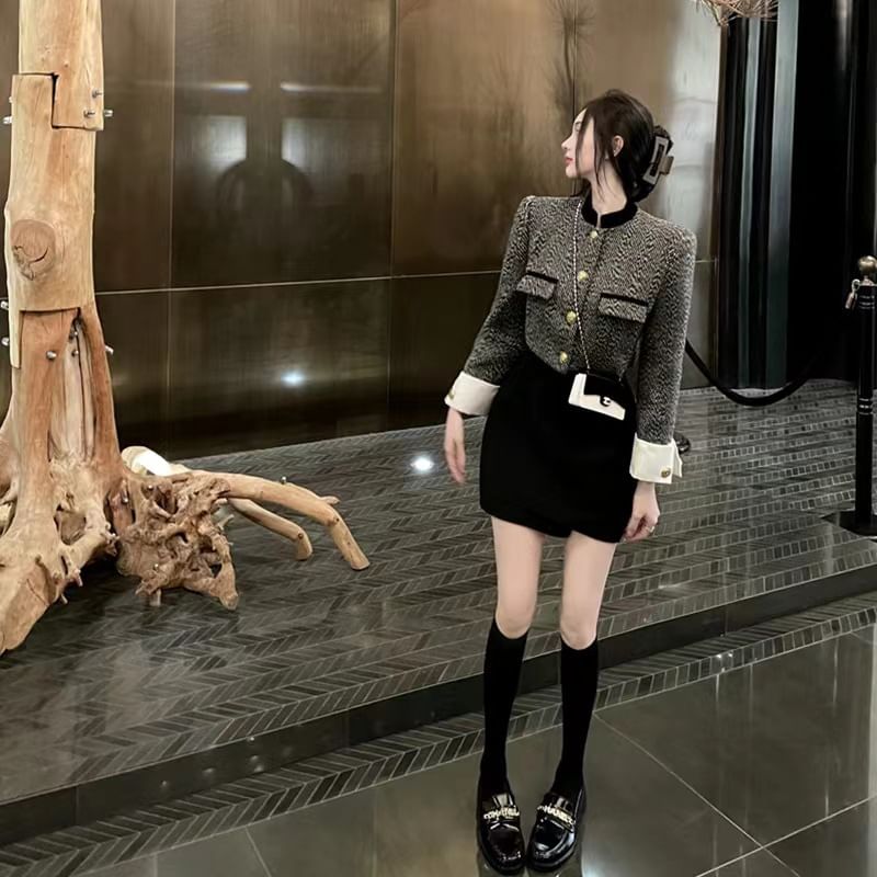 Stand Collar Herringbone Crop Button Jacket