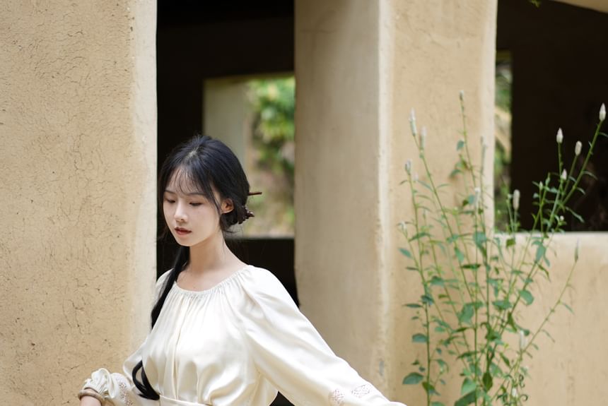 Puffed-Sleeve Lace Panel Blouse with High-Rise Lace Maxi Skirt Set