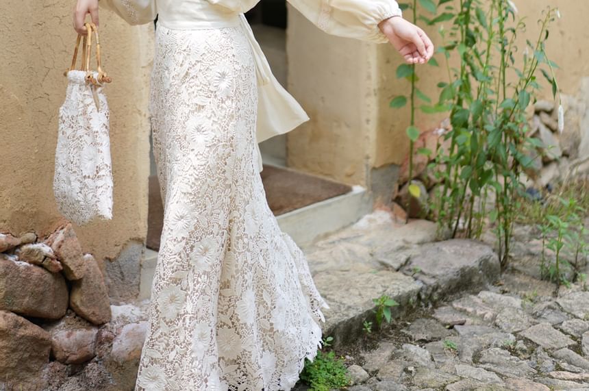 Puffed-Sleeve Lace Panel Blouse with High-Rise Lace Maxi Skirt Set