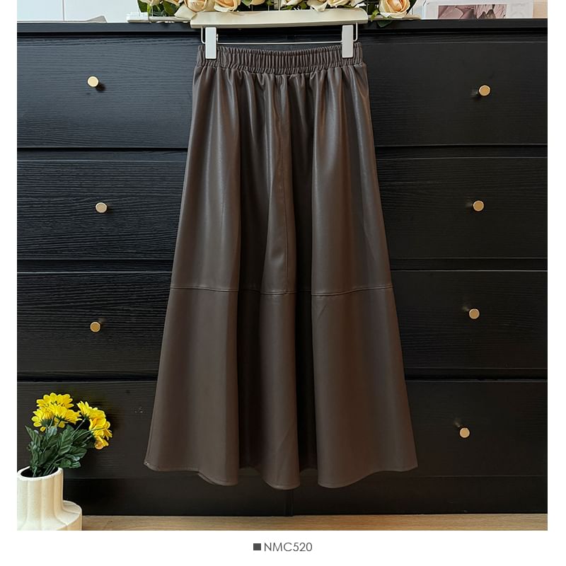 Elastic Waist Faux-Leather Flare Skirt