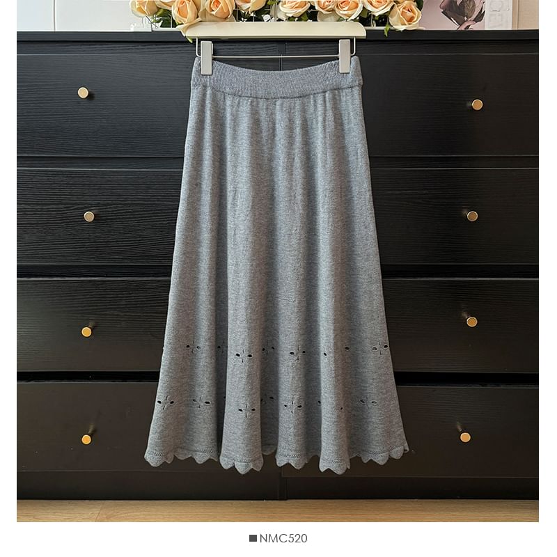 Eyelet-Embellished High-Rise Midi Flare Skirt