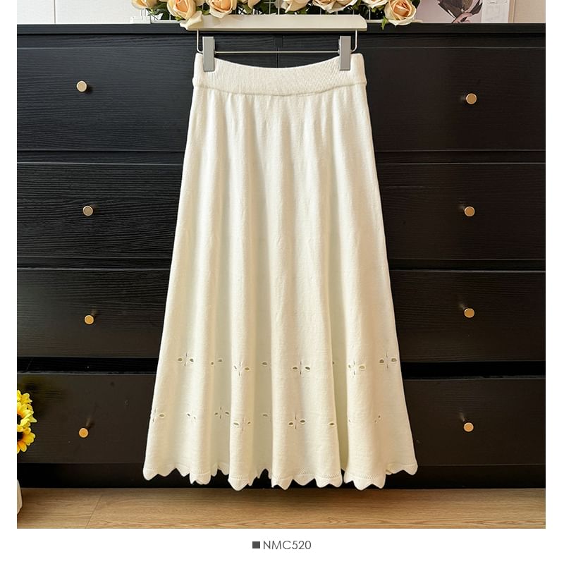 Eyelet-Embellished High-Rise Midi Flare Skirt