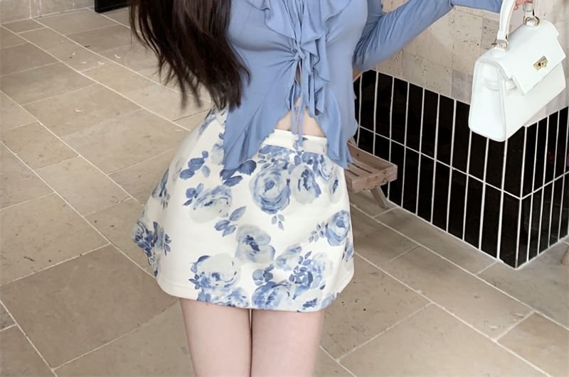 Long Sleeve V-Neck Plain Ruffle Tie Front Top / High Rise Floral Print Mini A-Line Skirt