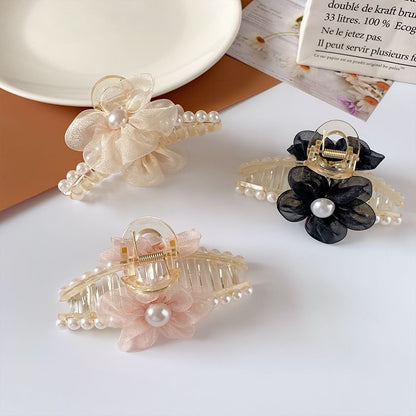 Flower Faux Pearl Hair Claw