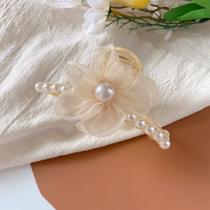 Flower Faux Pearl Hair Claw