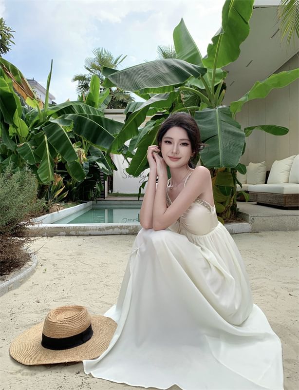 V-Neck Sleeveless Dress A-Line Maxi Slit Cutout