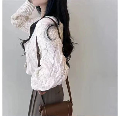 Cropped Cable-Knit V-Neck Cardigan