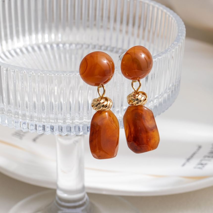 Resin Alloy Dangle Earring