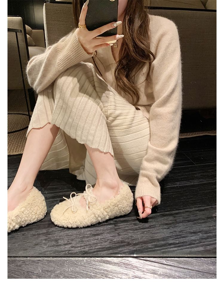 Hidden Wedge Jane Fleece Mary Bow Shoes