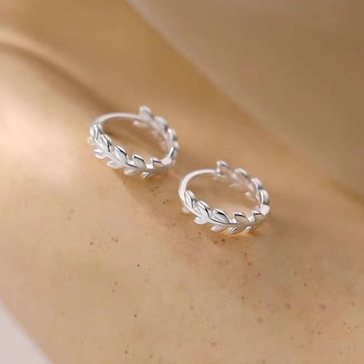 925 Sterling Silver Leaf Hoop Earring