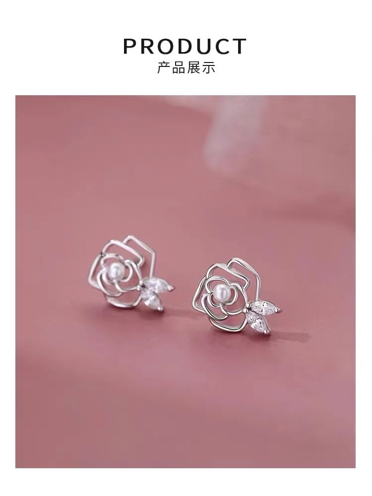 925 Sterling Silver Rose Stud Earring