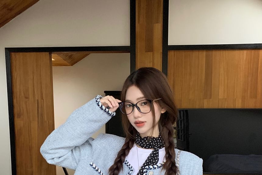 Round Neck Contrast Trim Tweed Crop Button Jacket