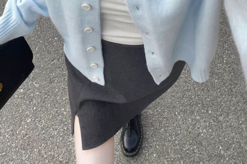 Round Neck Solid Button-Front Cardigan
