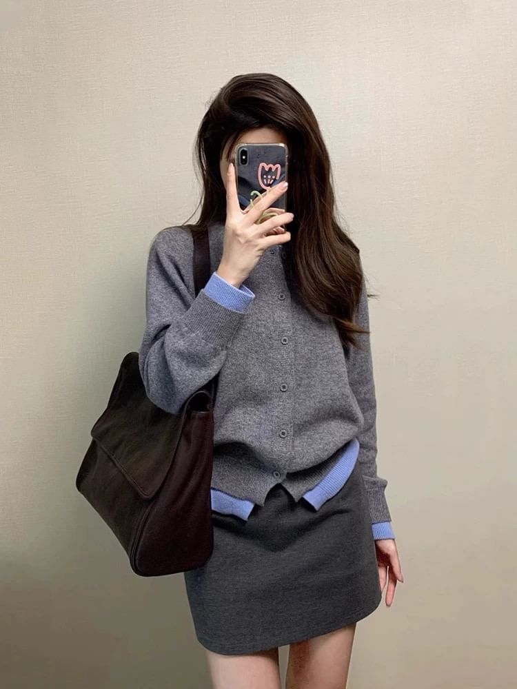 Contrast Trim Round Neck Button-Front Cardigan