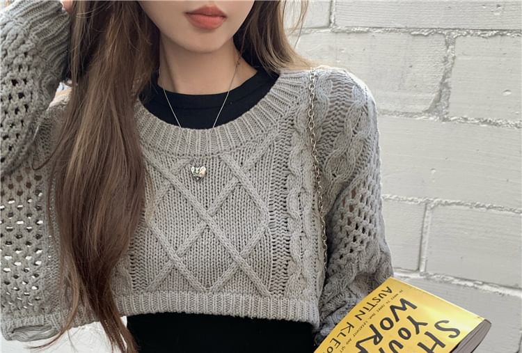 Crewneck Cable Knit Plain Crop Sweater