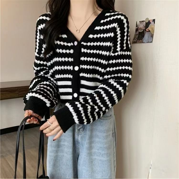Striped V-Neck Cropped Knit Cardigan