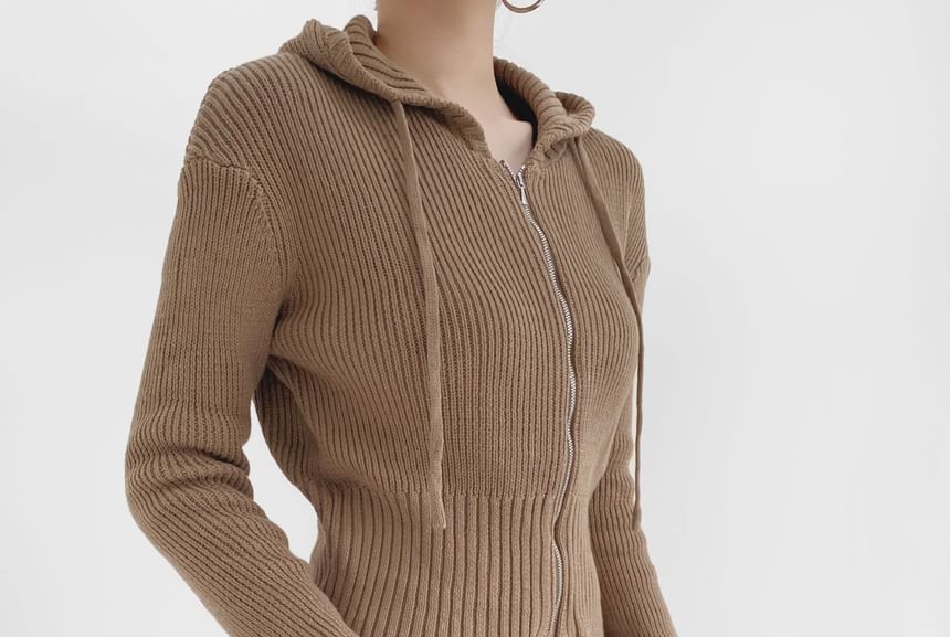 Long Sleeve Solid Ribbed Zip-Up Knit Jacket