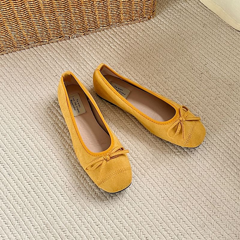 Bow Flats Faux Accent Leather