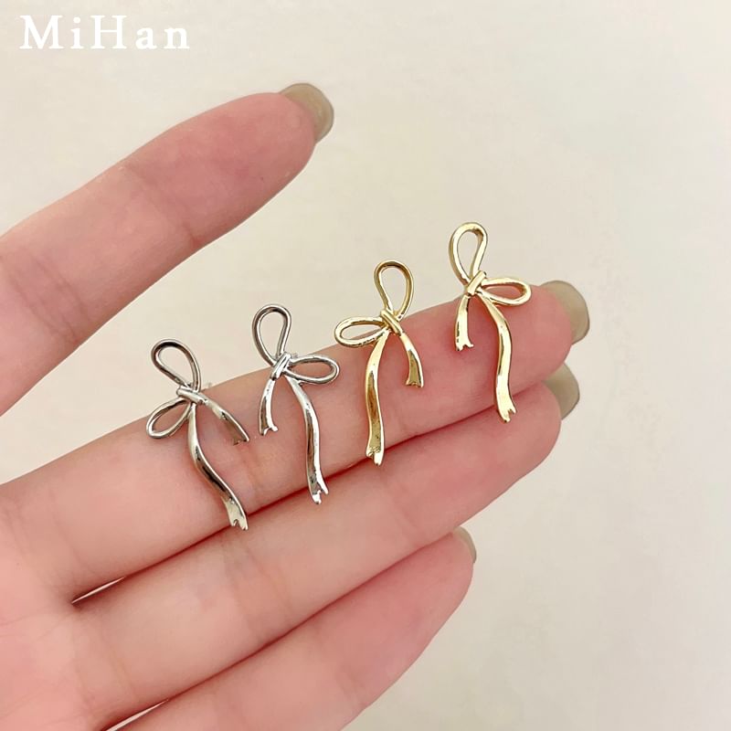 Ribbon Earring Stud Silver Sterling