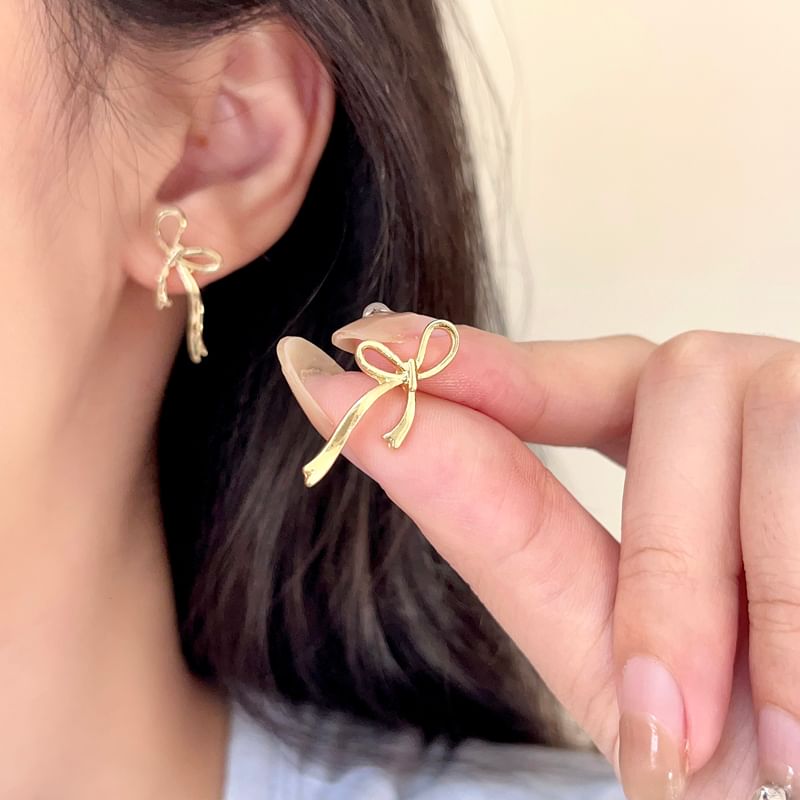 Ribbon Earring Stud Silver Sterling