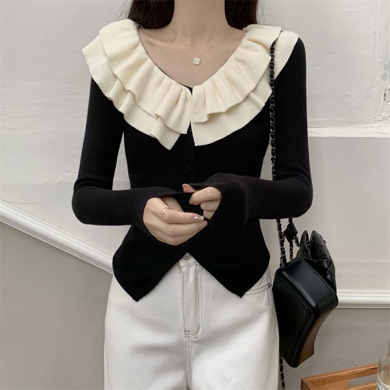 V-Neck Ruffle Detail Knit Cardigan