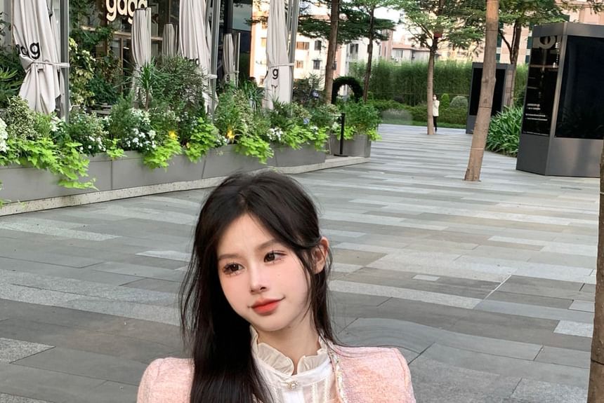 Round Neck Tweed Cropped Jacket