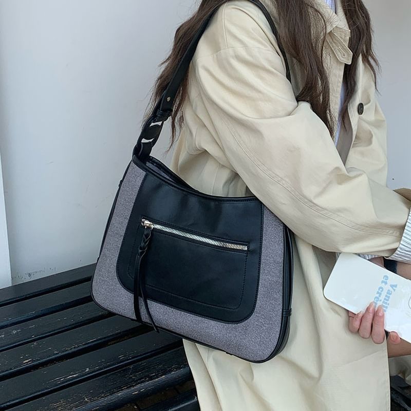 Faux Leather Shoulder Zip Bag Panel