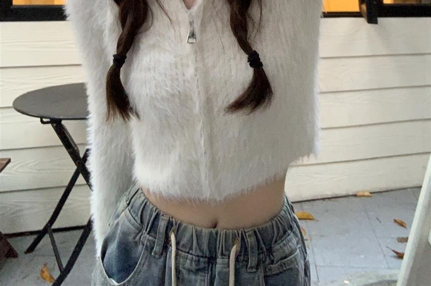Notch Neck Solid Fluffy Crop Zip Jacket
