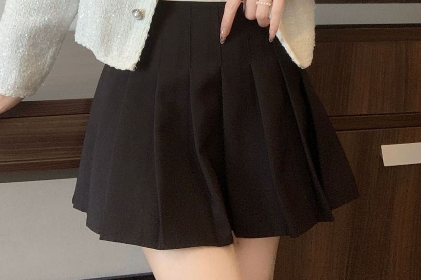 Round Neck Tweed Faux Pearl Button Jacket