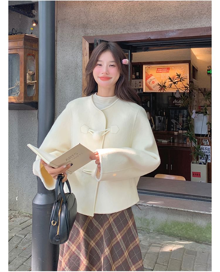 V-Neck Plain Pom Pom Button Jacket